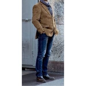 J.Crew Men's Brown corduroy blazer / sport coat (small)